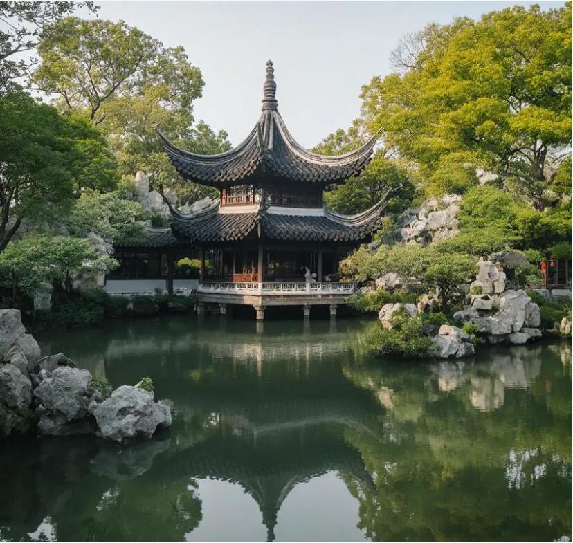 潮阳区慕青餐饮有限公司